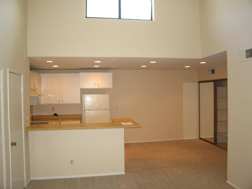 Building Photo - 25003 Peachland Ave