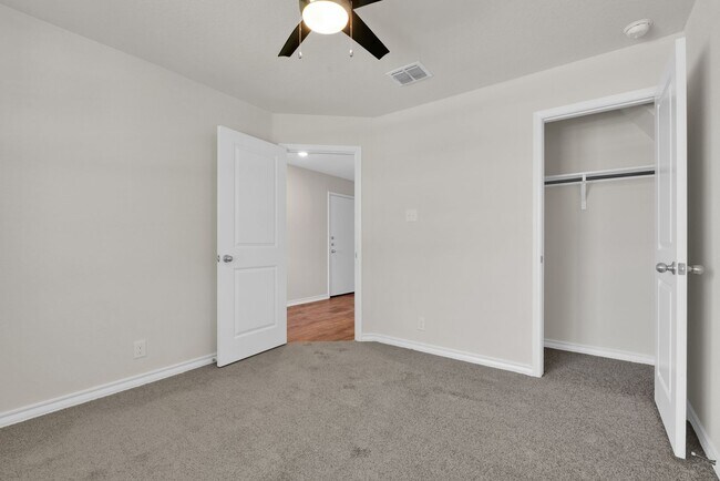 Foto del edificio - Charming 4-Bedroom Home in Redbird Ranch – Resort-Style Amenities & Prime Location!