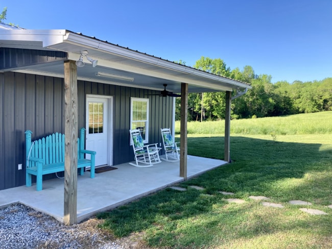 Building Photo - 134 Big Pine Rd