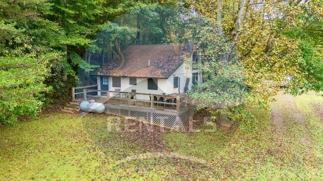 Foto del edificio - Charming 3 Bedroom 1 Bath A-Frame home loc...