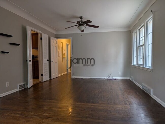 Foto del edificio - 3580 Normandy Rd