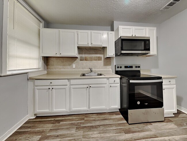 Foto del edificio - 3173 3rd St Cir S