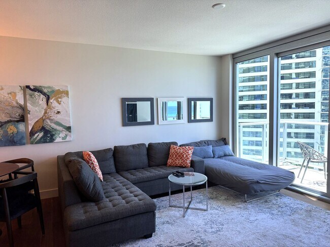 Building Photo - Waihonua - Two Bedroom, Two Bath, One Park...