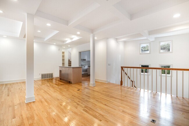 Foto del edificio - 3Bd/3Ba Seattle House
