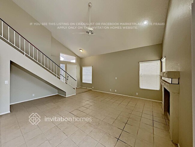 Foto del edificio - 4023 W Whispering Wind Dr