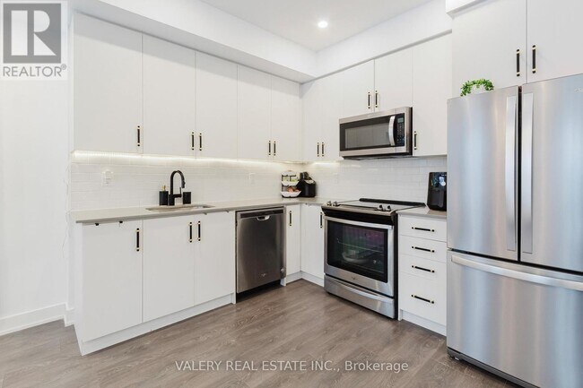 Photo du bâtiment - 3492 Widdicombe Way