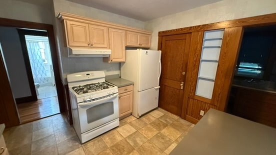 Building Photo - 6 Narragansett St