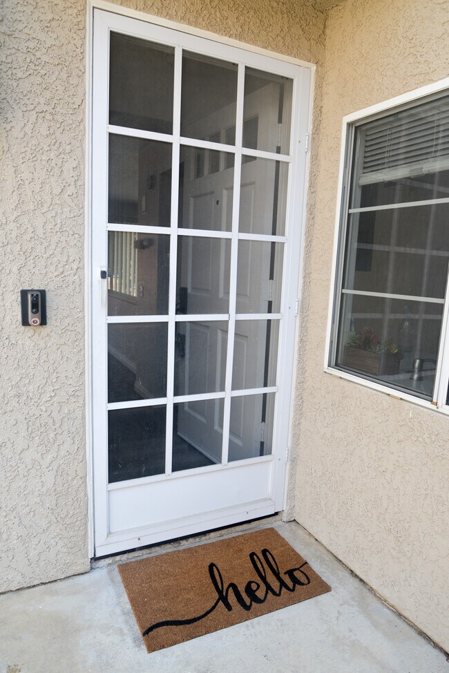 Foto del edificio - 7607 Haven Ave