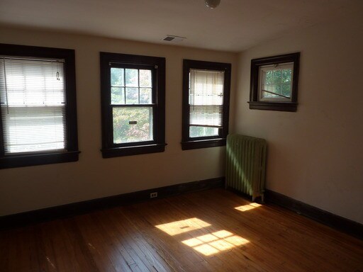 Building Photo - 1214 Michigan Ave NE