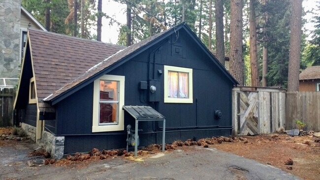 Building Photo - 8333 Rainbow Avenue