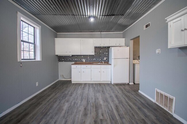 Foto del edificio - 2313 27th St