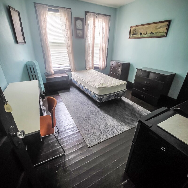 Foto principal - 1751-1759-1759 Acushnet Ave