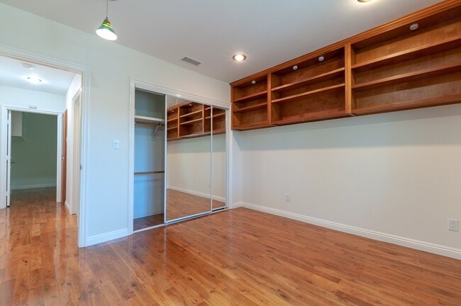 Foto del edificio - Beautiful 3 bedroom 2 bath with Central AC