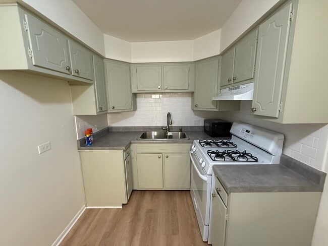 Foto del edificio - 1039 College Ave