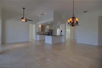 Building Photo - 7681 Sicilia Ct