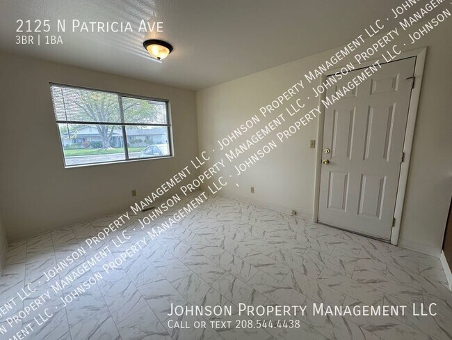 Building Photo - West Boise single family home with Double ...