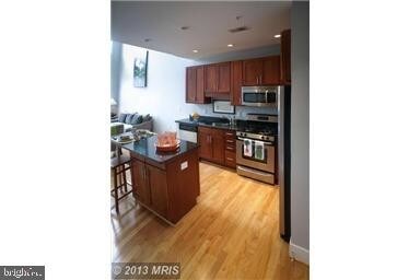 Building Photo - 1800 Wilson Blvd