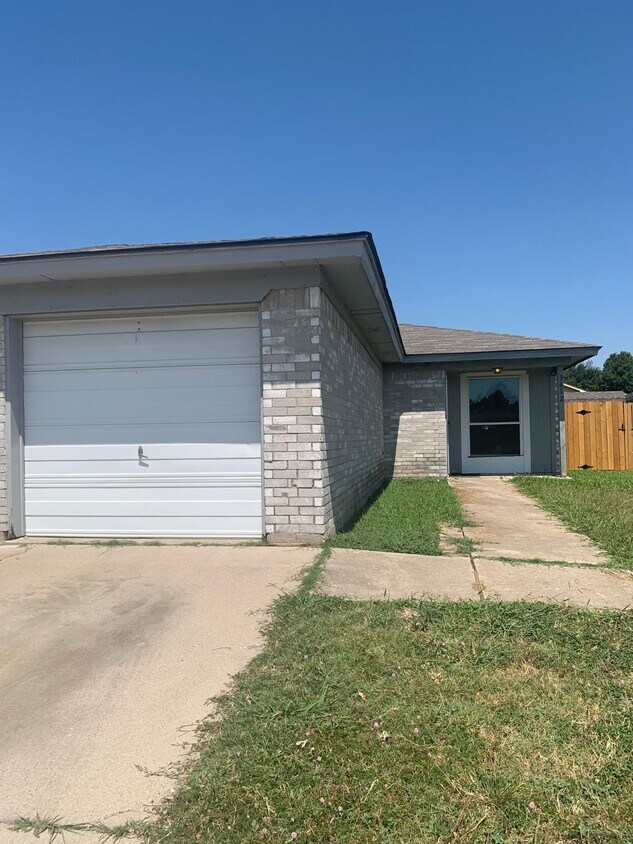 3612 Hulen Park Cir, Fort Worth, TX 76123 House Rental in Fort Worth