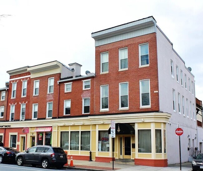 Building Photo - 918 Light St