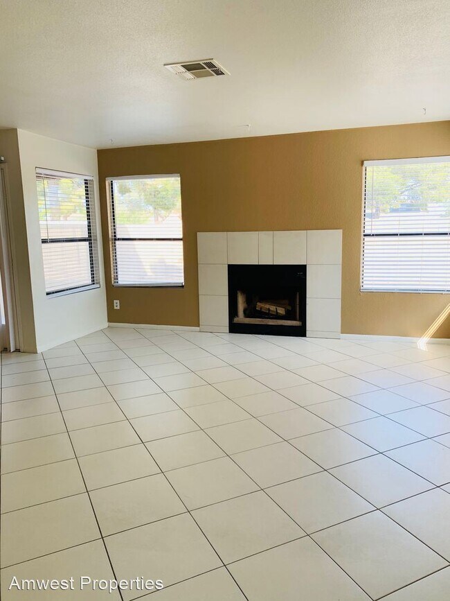 Building Photo - 3 br, 2.5 bath House - 3601 Rainy River Road