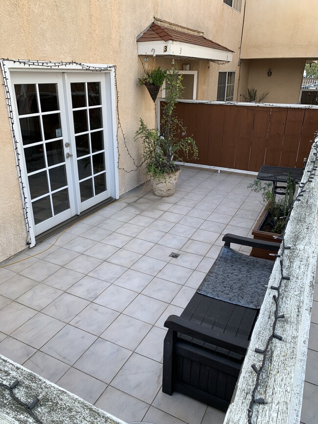 Foto del edificio - 4315 W 145th St