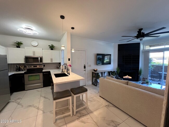 Foto del edificio - 5335 E Shea Blvd