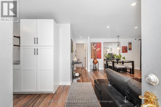 Building Photo - 749 HAPPYVALE DRIVE