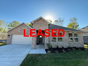 Building Photo - 156 N Yona Ln