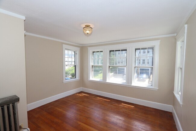 Foto del edificio - 153 Brayton Rd