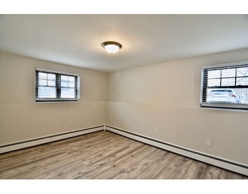 Building Photo - 90 E Squantum St