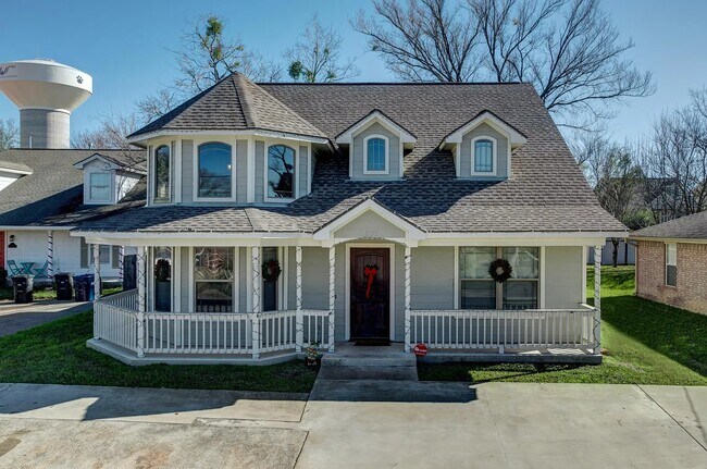 Foto del edificio - 1701 Boardwalk Ct