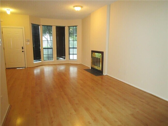 Building Photo - 5000 Cedar Springs Rd