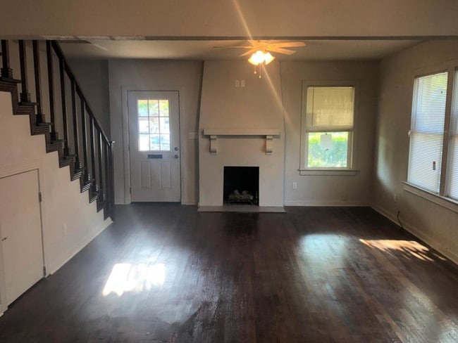 Photo - 3217 Rogers Ave House