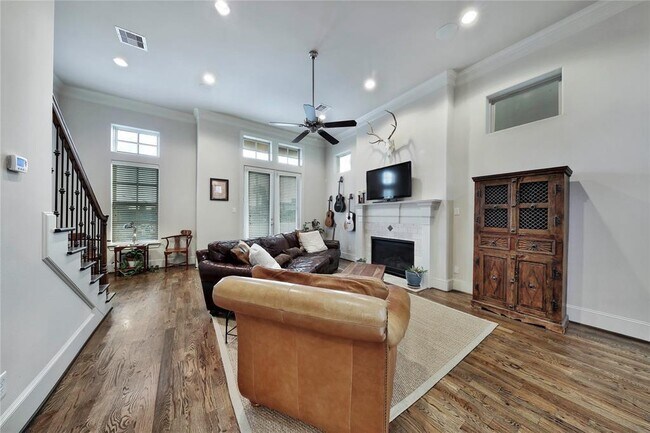 Building Photo - 2611 Rusk St
