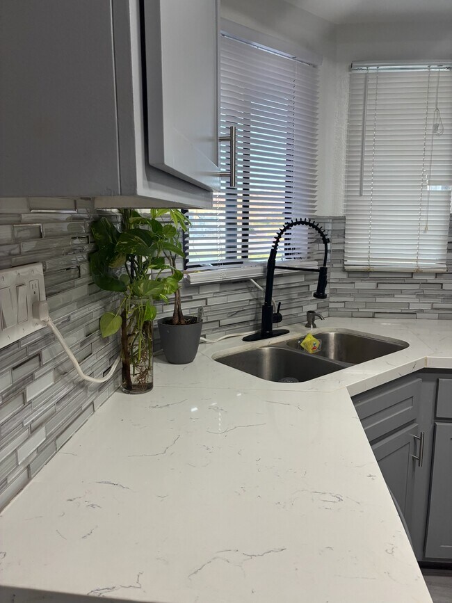 Foto del edificio - 26468 Yawl Ct