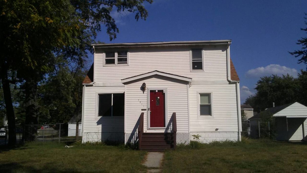 Primary Photo - 7211 Missouri Ave