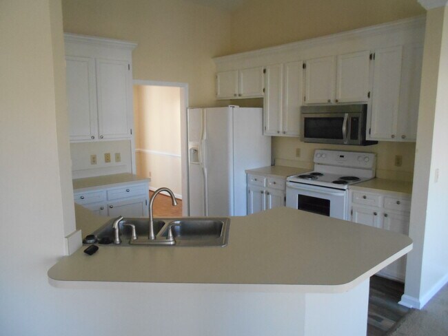 Building Photo - 128 Spring Blossom Ln