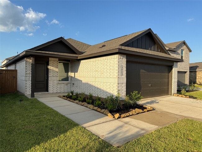 Building Photo - 3013 Blue Gem Ct