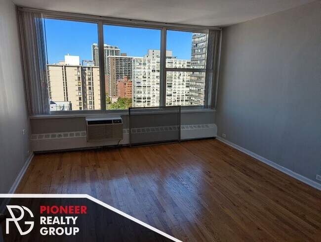 Foto del edificio - 5650 N Sheridan Rd