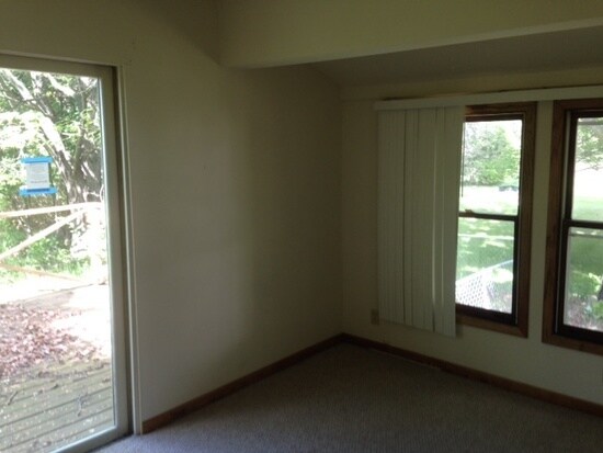 Building Photo - 213 Tommys Turnpike