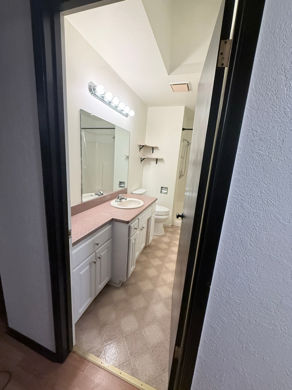 Foto del edificio - 5525 Vida Ave