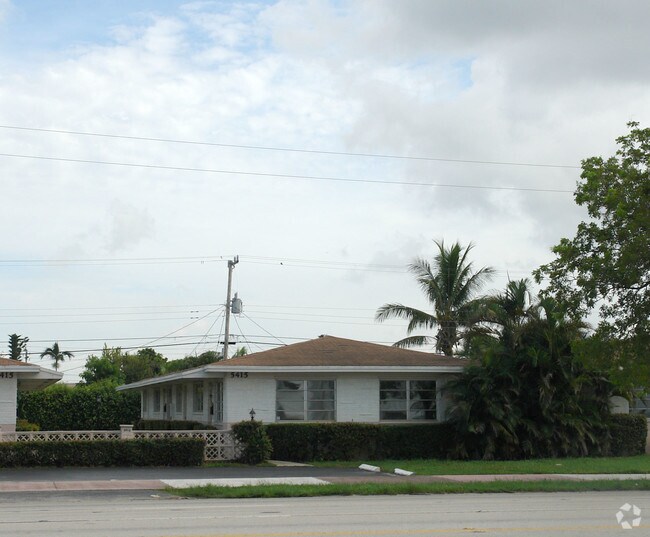 Building Photo - Saba Apartments