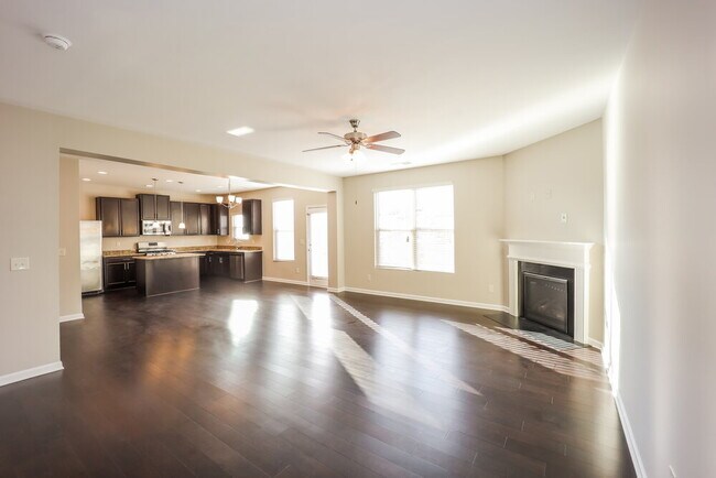 Foto del edificio - 5259 Cantbury Way