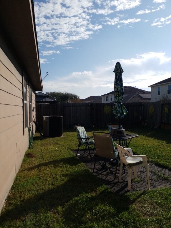 Building Photo - 20907 Banyan Crest Ln