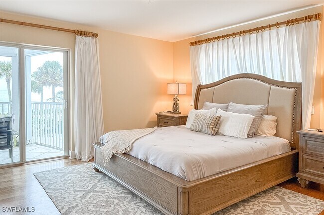 Foto del edificio - 9051 Gulf Shore Dr