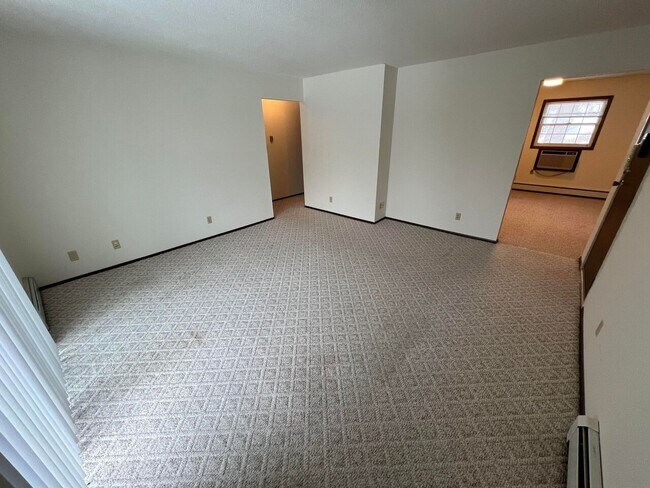Foto del edificio - 709 Meadow Lane Court SE