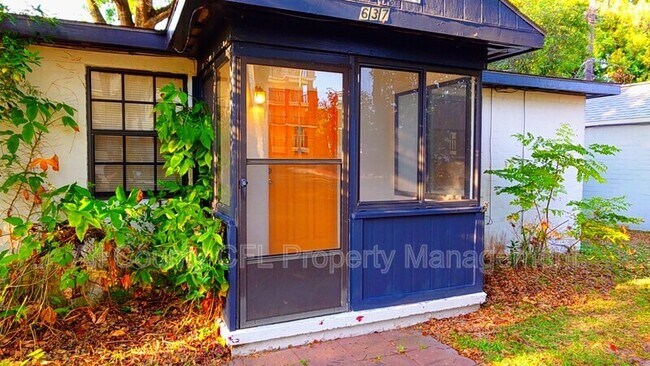 Foto del edificio - 637 Vassar St