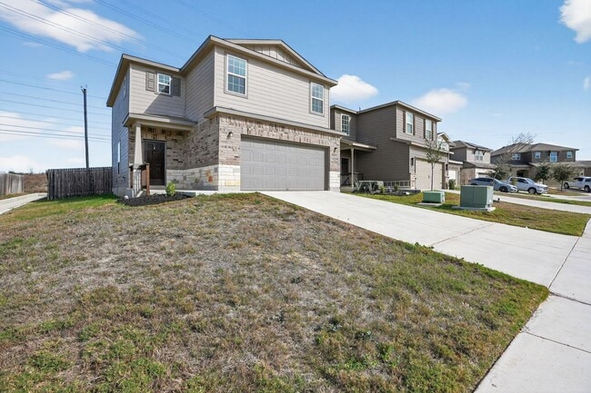 Building Photo - **2 Week Free Move In Special!** Spacious 4-Bedroom Home with Open Living in Cinco Lakes