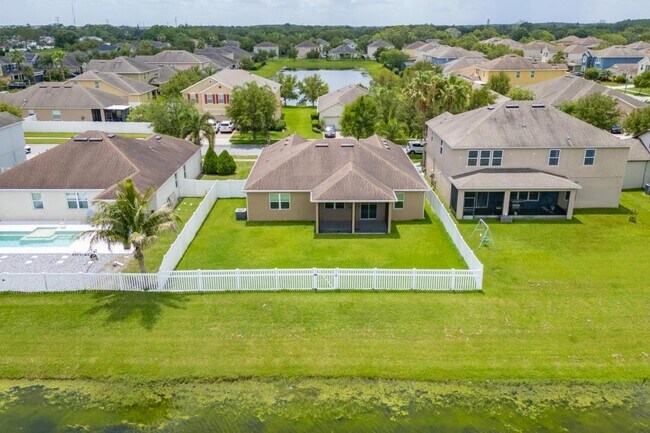 Foto del edificio - 12845 Sawgrass Pine Cir