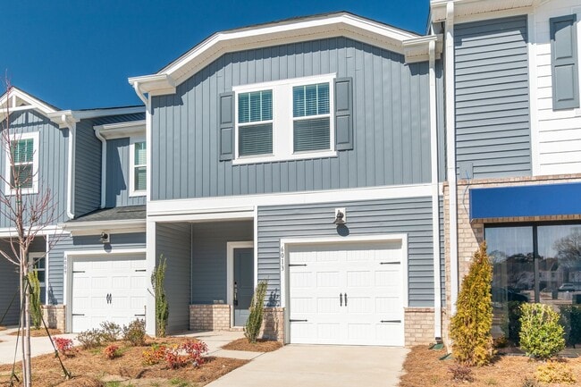 Building Photo - Brand New Townhome Available January 1st